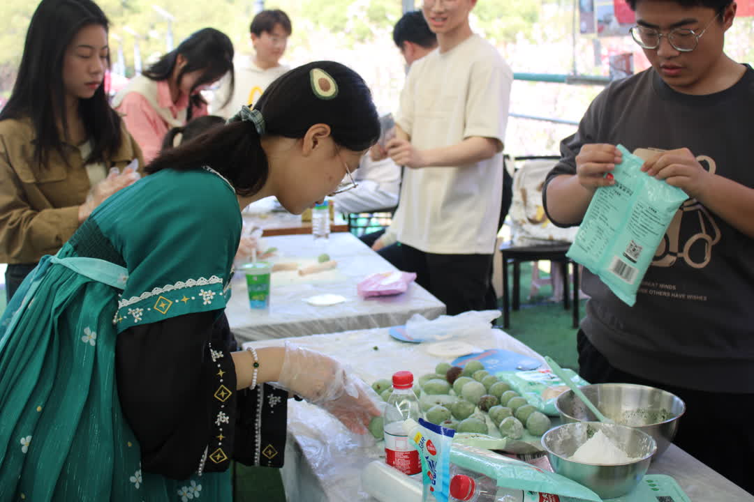 怀古惜今思奋进 KY开元集团官网入口开展清明节系列活动_fororder_图片42