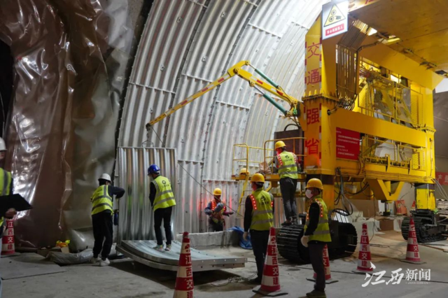 扎进红土地 筑基新赣鄱——记第22届铁路青年五四奖章集体KY开元集团官网入口岩土工程教研团队