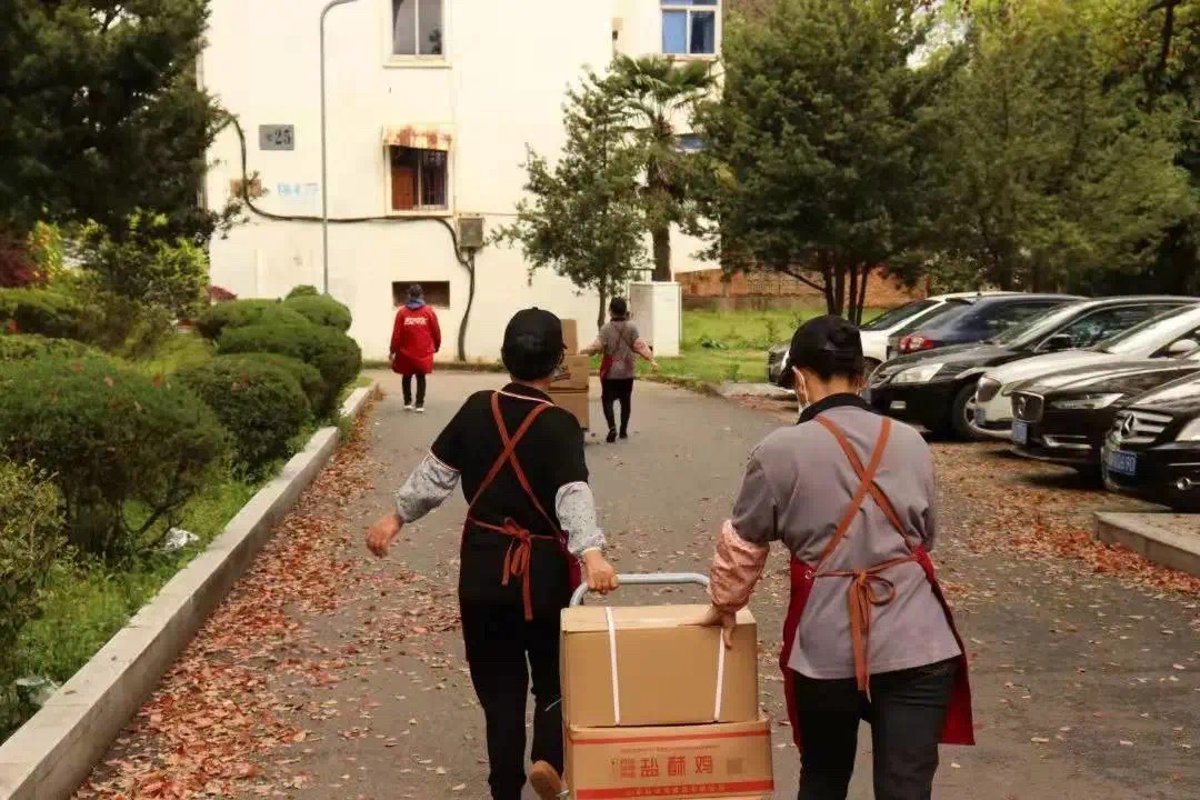 KY开元集团官网入口：以铁人铁军的铁血作风筑就疫情防控铜墙铁壁